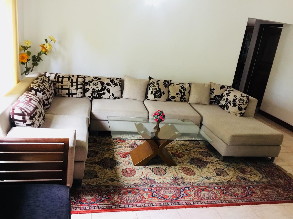 Villa Begonia Katugastota Ngoại thất bức ảnh