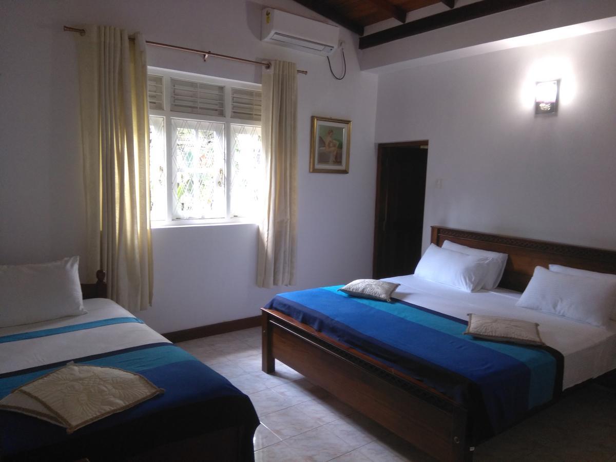 Villa Begonia Katugastota Ngoại thất bức ảnh